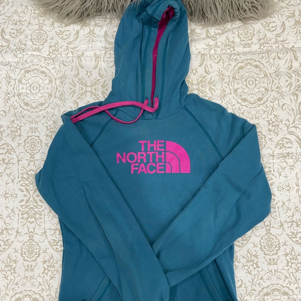 WOMENS NORTH FACE HOODIE SWEATSHIRT
